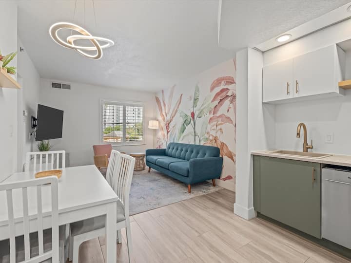 Condo 1 at Stay Sky Suites